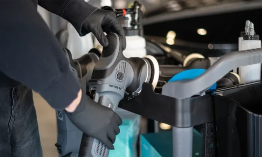 69c95c3e405268bb0e75d429_cw-da15-pro-bl_main